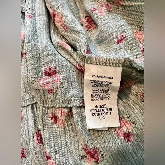 Women’s Blue Jasmine Floral Halter Smocked Tank Top and Smocked Skirt Set Size L - Picture 14 of 16